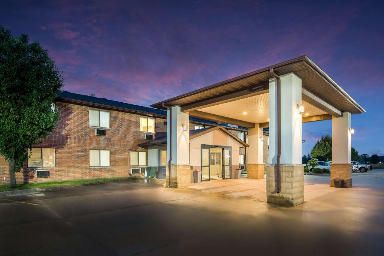 Best Western Mount Pleasant Inn Экстерьер фото